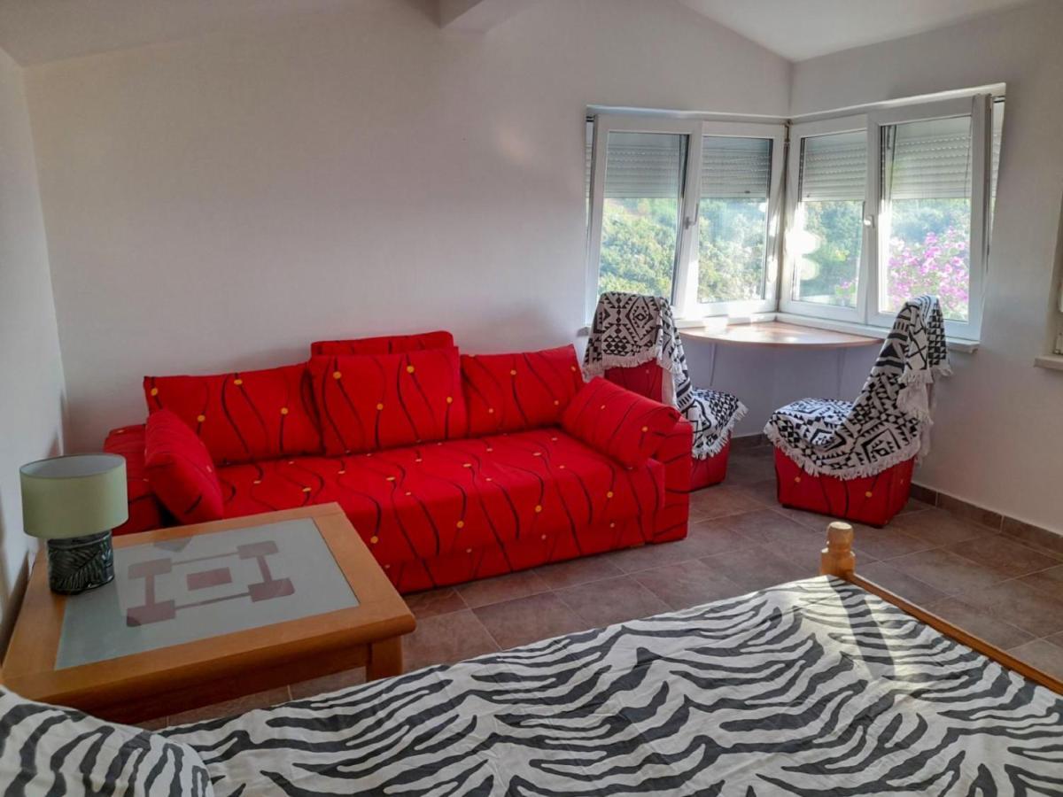 אוטייהא Villa Rossa מראה חיצוני תמונה