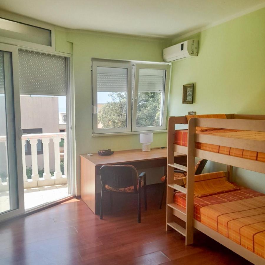 אוטייהא Villa Rossa מראה חיצוני תמונה
