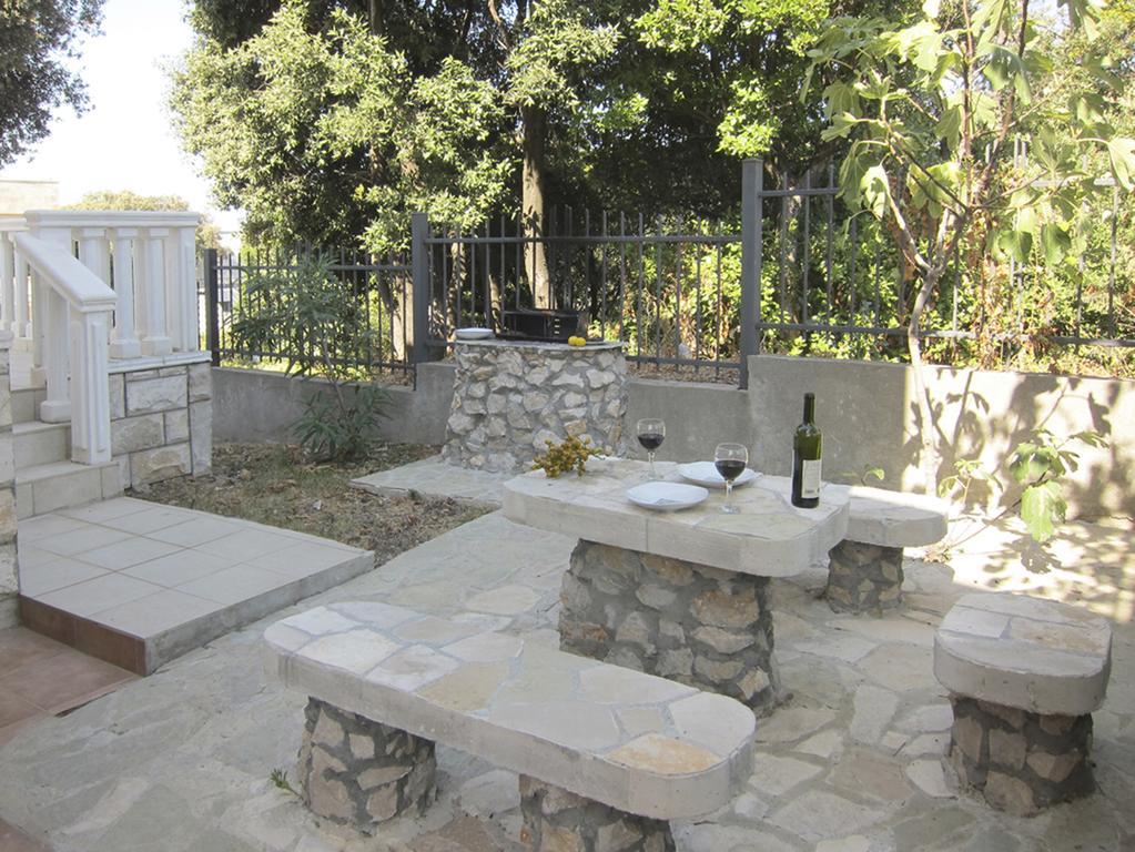 אוטייהא Villa Rossa חדר תמונה