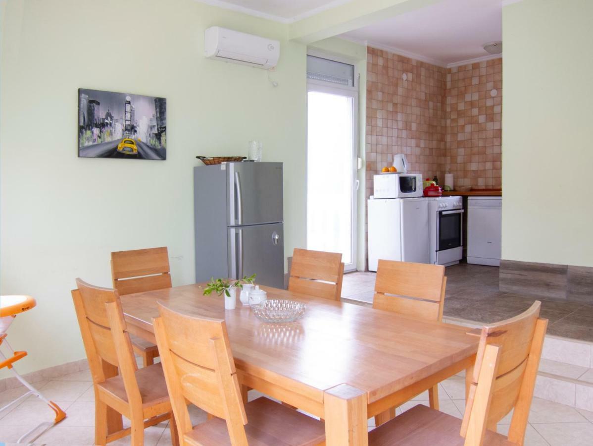 אוטייהא Villa Rossa מראה חיצוני תמונה